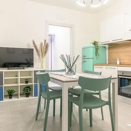 Bilocale Alighieri - Invacanza 公寓