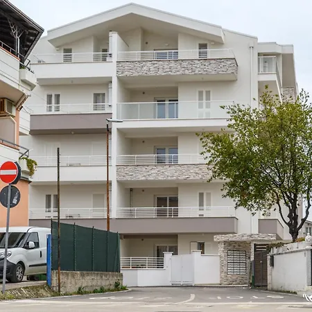 Bilocale Alighieri - Invacanza * 托尔托雷托