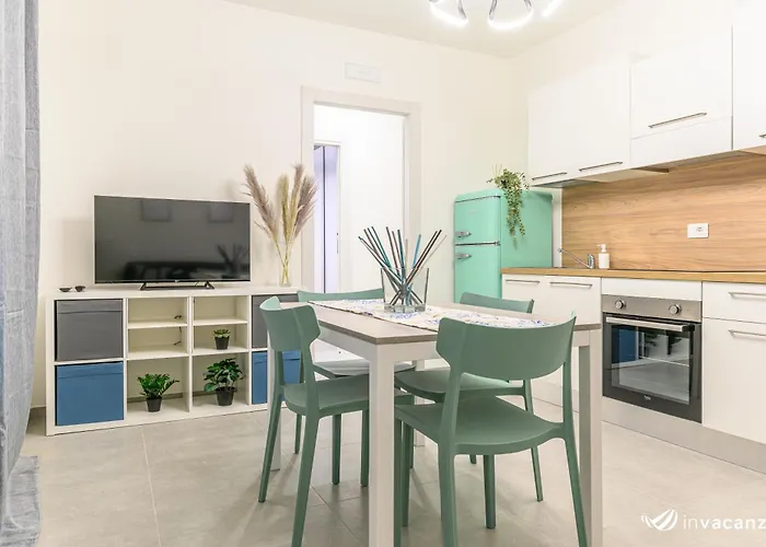 Bilocale Alighieri - Invacanza Apartment